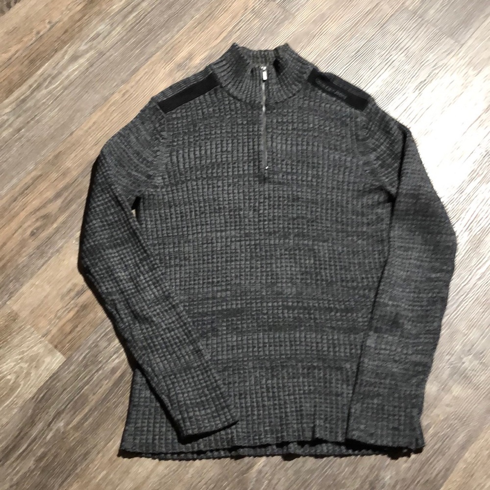 Calvin Klein 1/4 zip men’s knit sweater size M